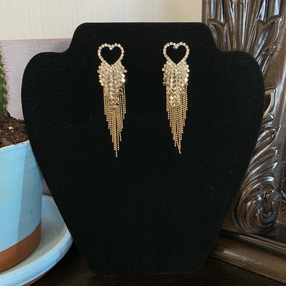 Champagne gold needle love tassel long earrings - Picture 4 of 15